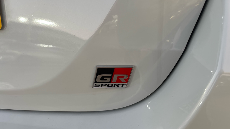 Toyota Yaris 1.5 Hybrid 130 GR Sport 5dr CVT Hybrid Hatchback